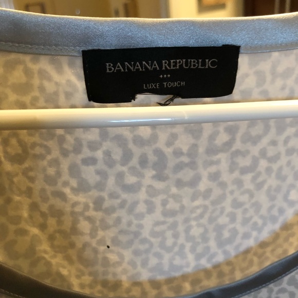 Ladies leopard banana republic tank top - Picture 3 of 3